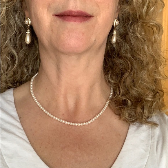 Jewelry - Necklace and earring set